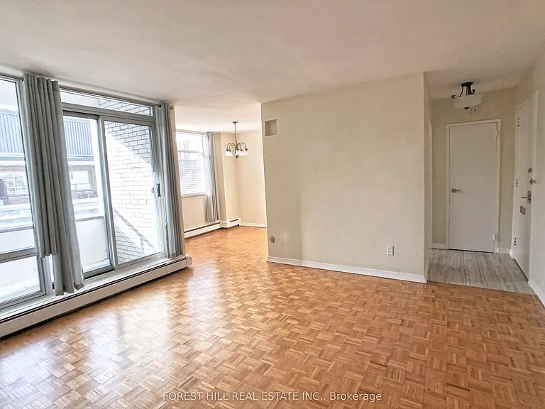 335 Lonsdale Rd #502 — Photo 5