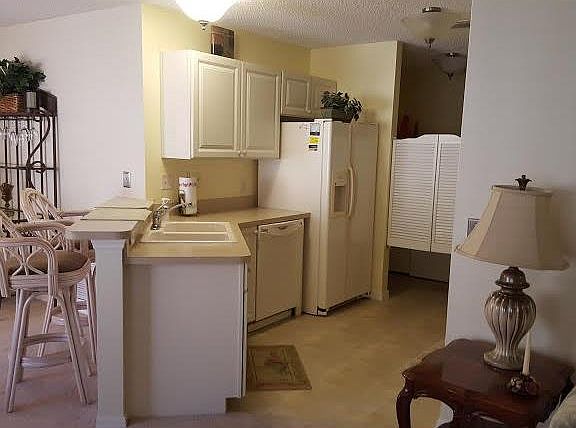 3rd image of 1240 Chesnee Pl