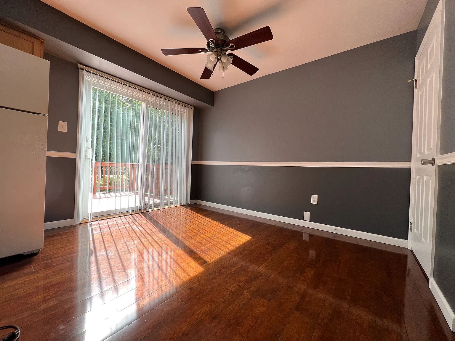 2 bed, 1.5 bath, 960 sqft, $1,700 — Photo 4