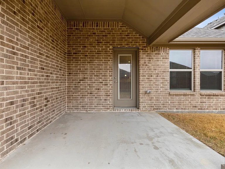 810 Mildren Ln — Photo 26