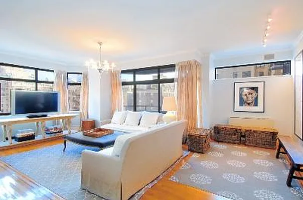 Rented by Corcoran | media 28