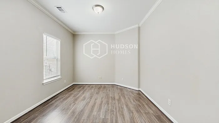 148 Highview Cv — Photo 6