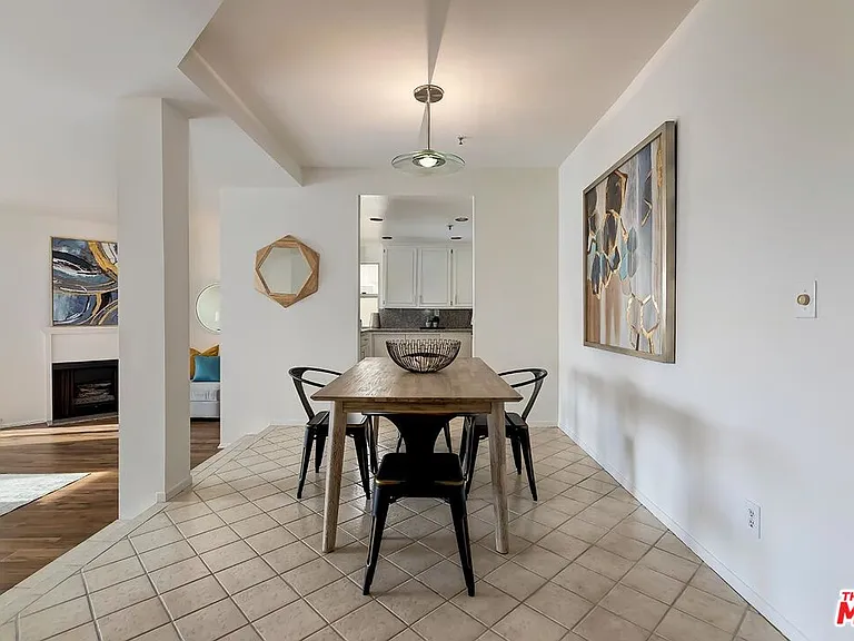 255 Main St #207 — Photo 7