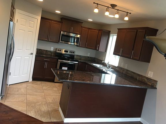 4th image of 3615 E 22nd Ave
