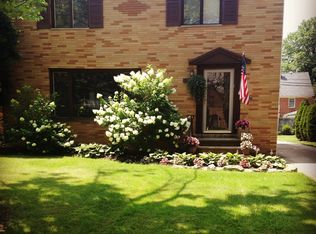 2420 Channing Rd, University Heights, OH 44118