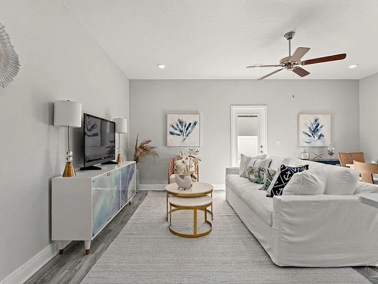 1205 Fairchild Village Dr — Photo 2