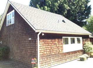 1235 NE 88th St, Seattle, WA 98115