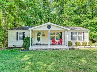 1293 Red Fox Ln, Moneta, VA