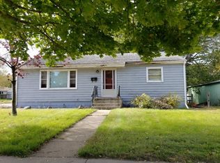 621 S Minnesota St, Mitchell, SD 57301