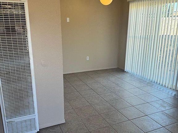 4th image of 1912 Karen Sue Pl APT D