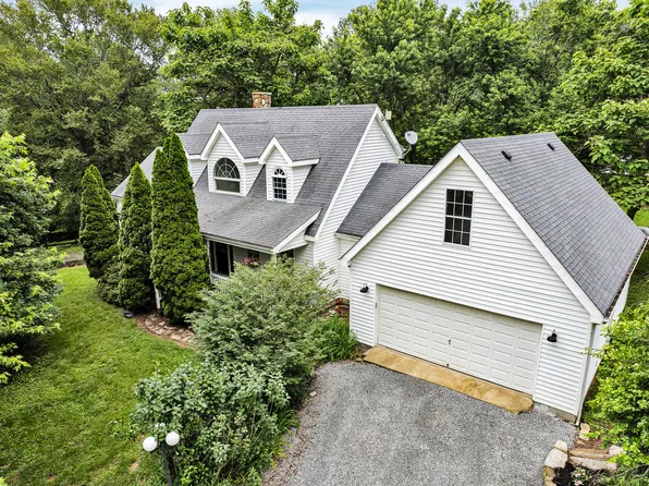 1266 Grassy Flat Rd, Greensburg, KY 42743