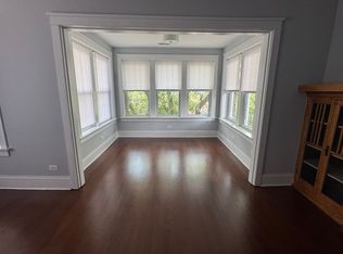 1704 W Byron St #3, Chicago, IL 60613