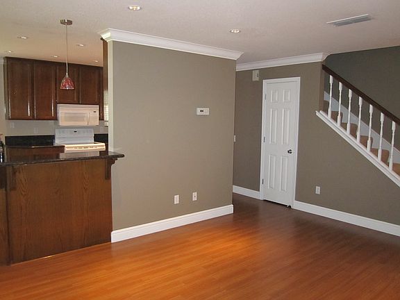 3rd image of 5656 Verner Oak Ct Unit 33