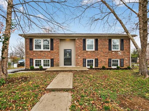 804 Janet St, Versailles, KY 40383