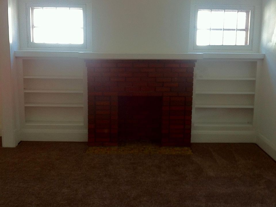 1st image of 120 Shoshone St
