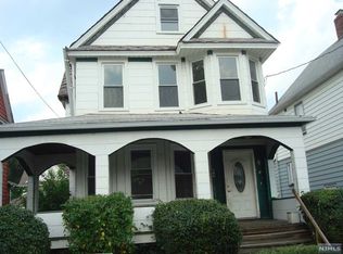 84 Edwin St, Ridgefield Park, NJ 07660