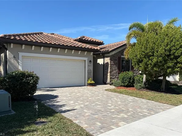 9215 Shadow Oak LN, NAPLES, FL 34120