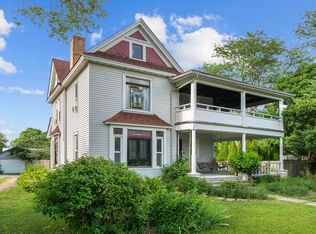 123 E 3rd St, Byron, IL 61010