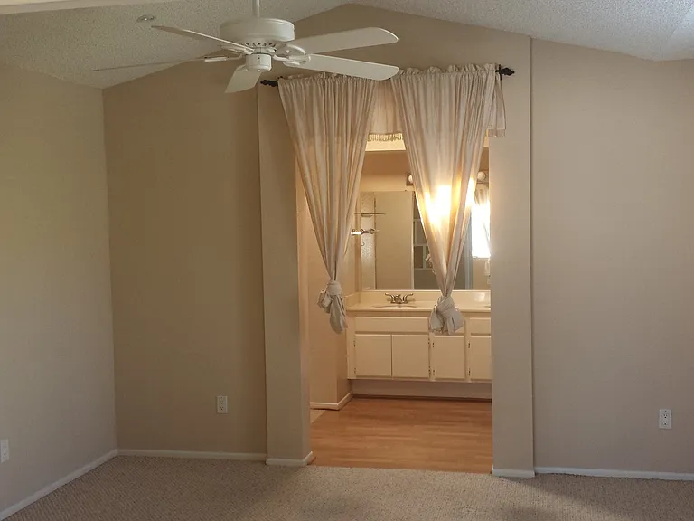 13405 Redstone Ct — Photo 8