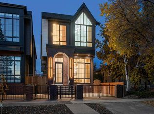 1330 SW 8th Ave SE, Calgary, AB T2G 0M9