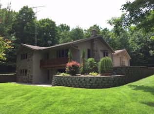 W10049 Birch Rd, Antigo, WI 54409
