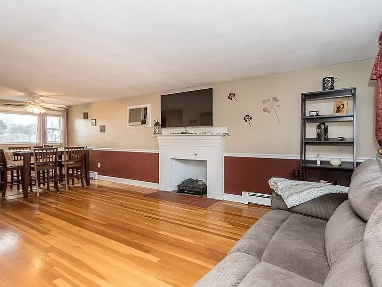 170 Ravenswood Rd — Photo 25