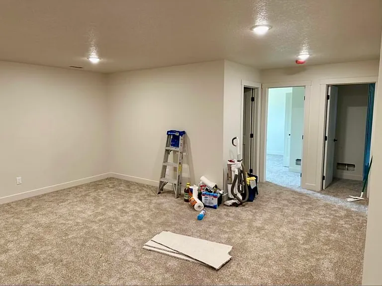 107 W Park Ave — Photo 2