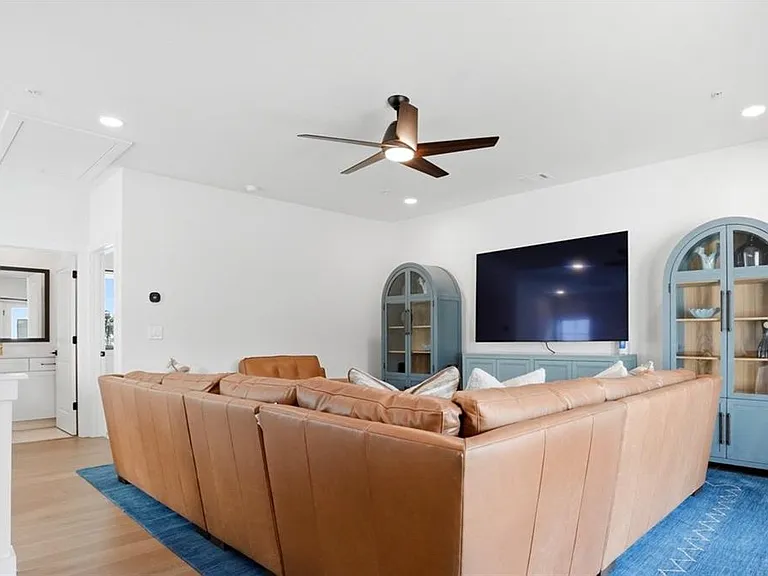 2042 Juliette Ave — Photo 25