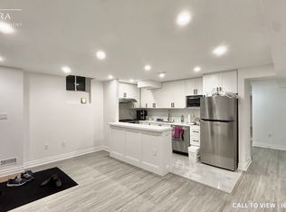 10 Peer St #2, Markham, ON L6B0W6