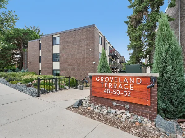 52 Groveland Ter #A412, Minneapolis, MN 55403