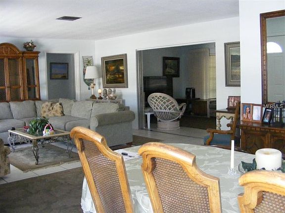 5th image of 3632 Harbor Heights Dr