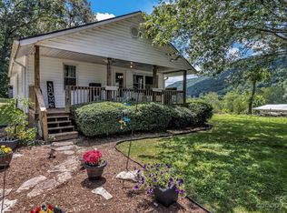 110 Terrys Gap Loop Rd, Fletcher, NC 28732