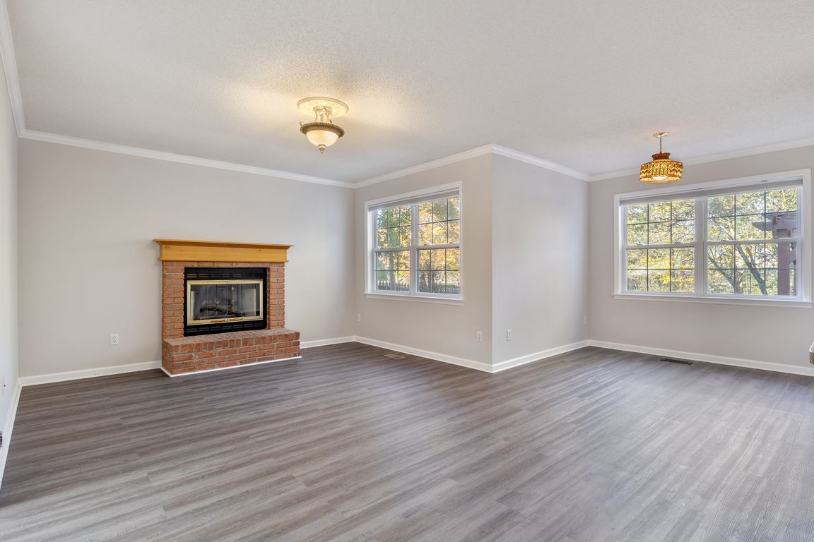 next background image