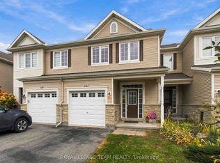 622 Pepperville Cres, Ottawa, ON K2M0E8