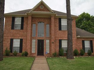 13530 Shadow Falls Ct, Houston, TX 77059