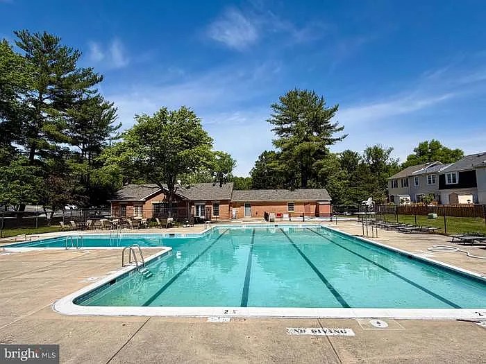 35 County Ct — Photo 9