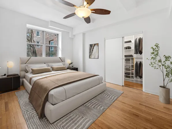 3750 Hudson Manor Terrace image 8 of 15