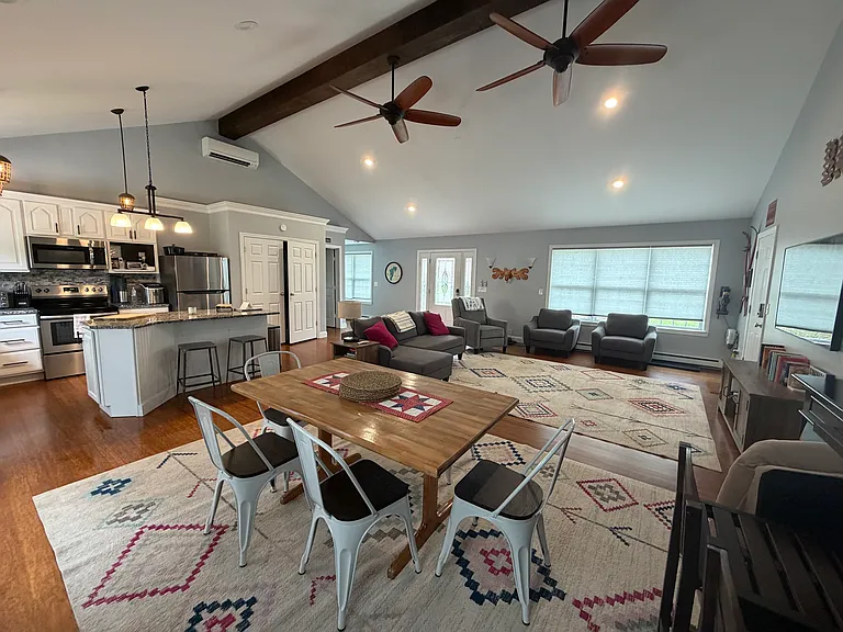 9 Willow Ln — Photo 6