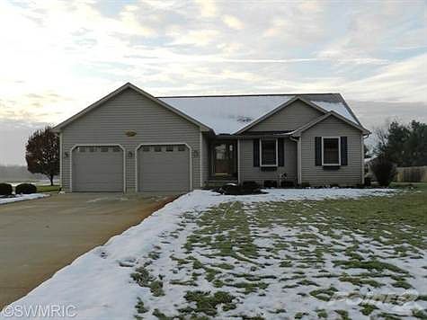 1st image of 29413 Saddlebred Ln #4