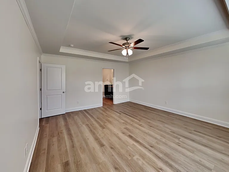 5327 Trust Dr — Photo 11