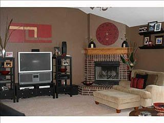 1st image of 628 Eastview Dr
