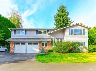 10550 39th Ave NE #A, Seattle, WA 98125