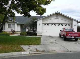 4907 E Eugenia Ave, Fresno, CA 93725