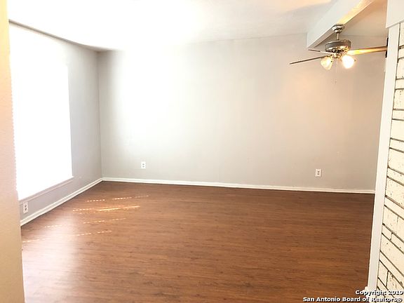 2nd image of 4727 Lyceum Dr