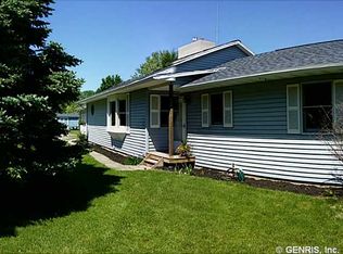 1716 Harris Rd, Penfield, NY 14526