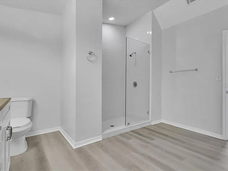 6008 N Tampa St — Photo 24