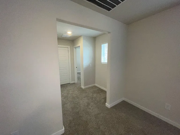 1543 King Ranch Rd — Photo 10