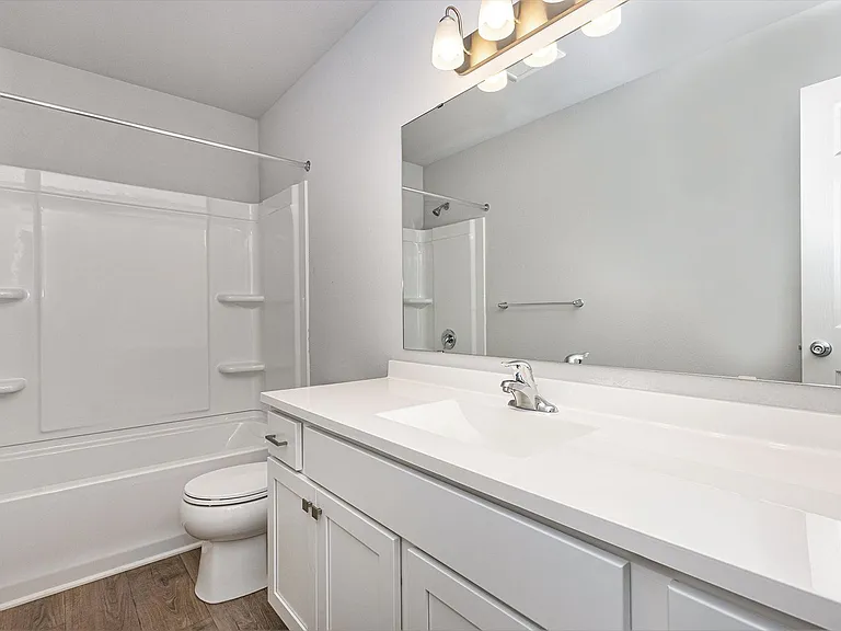 934 Maple Ave — Photo 10