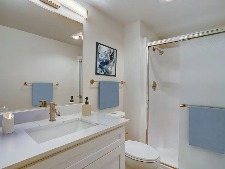 Bellefield Manor — Photo 100
