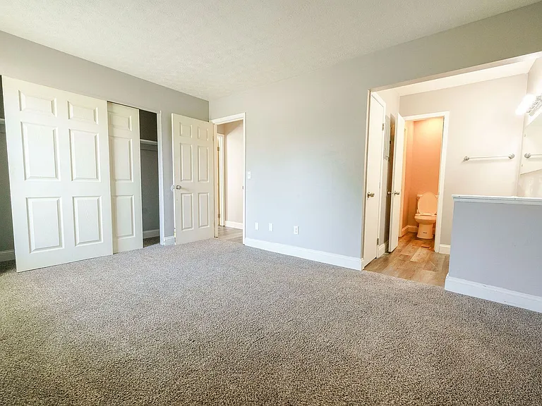 100 Heritage Cir #110 — Photo 9